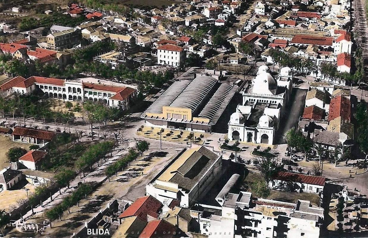 Blida - Halles aux tabacs.jpg